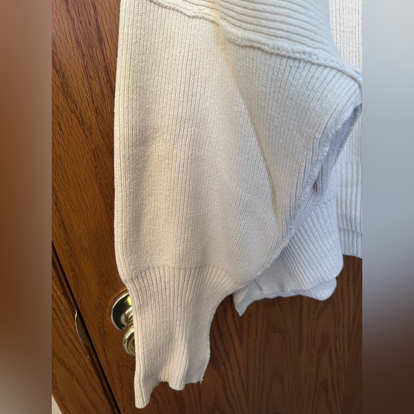 Free People Oversized Cream Tunic Sweater - Medium - Picture 5 of 12